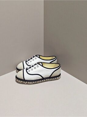 🚩steal CHANEL White Espadrille Sneakers with Black Trim